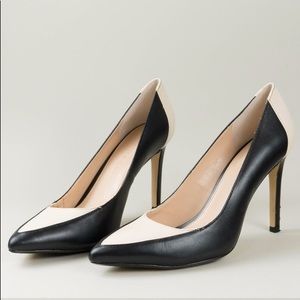 Banana Republic Black & White heels